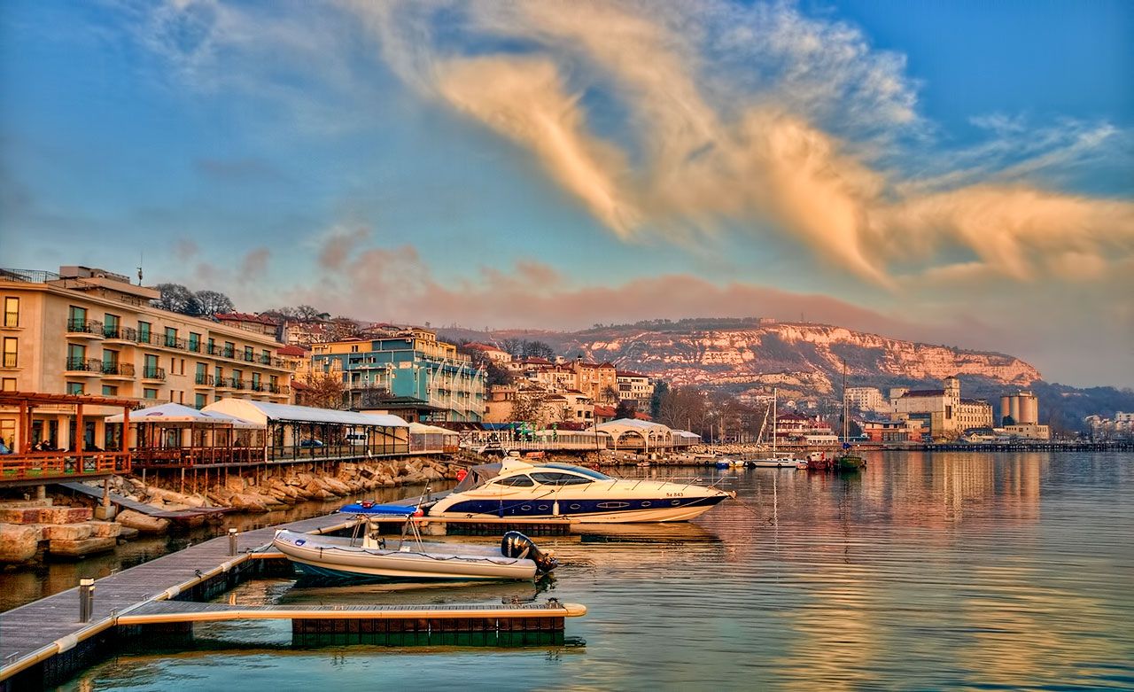A promenade of the Balchik coast along with a shipping deck
